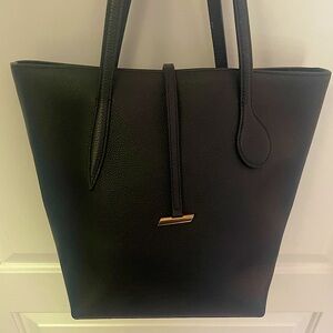 Elegant Black Leather Tote Bag
